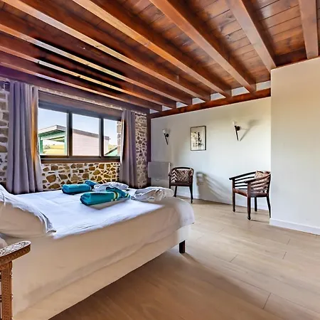 Villa Domaine Marie-louise, Parenthese Au Pays Basque