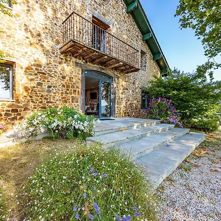Domaine Marie-louise, Parenthese Au Pays Basque *