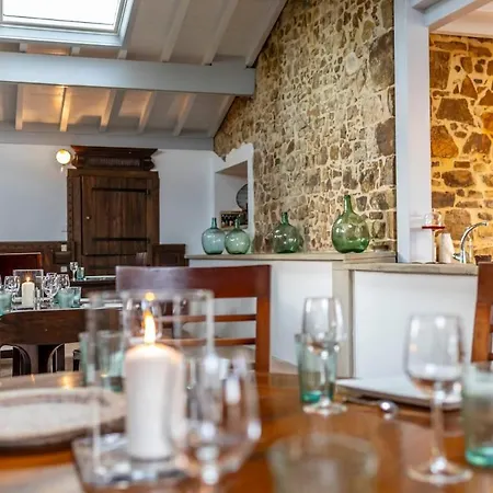 Domaine Marie-louise, Parenthese Au Pays Basque Oregue